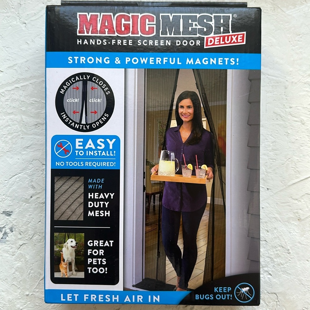 Magic Mesh Hands-Free Screen Door Deluxe